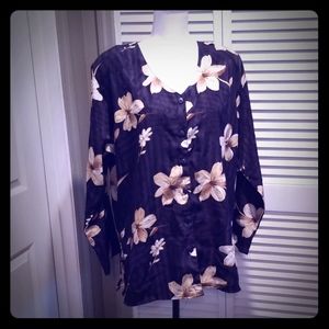 Ladies blouse by Trendy Looks